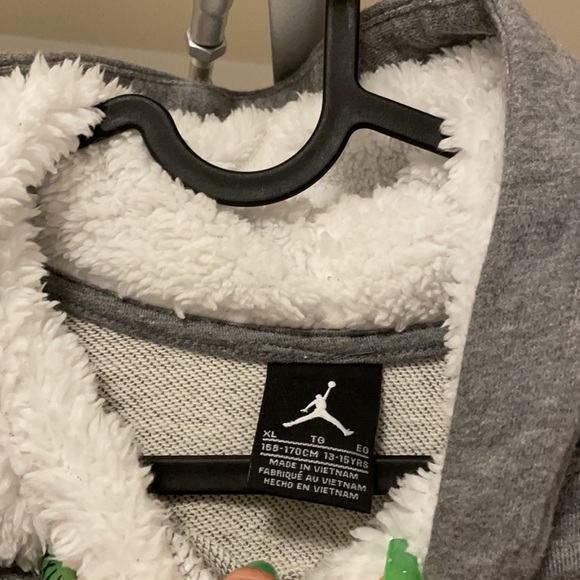 Jordan Sweater Dress - Picture 3 of 5